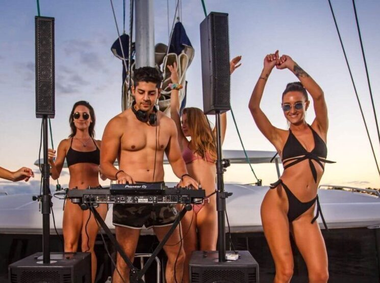 DJ Onboard Yacht Rental Party