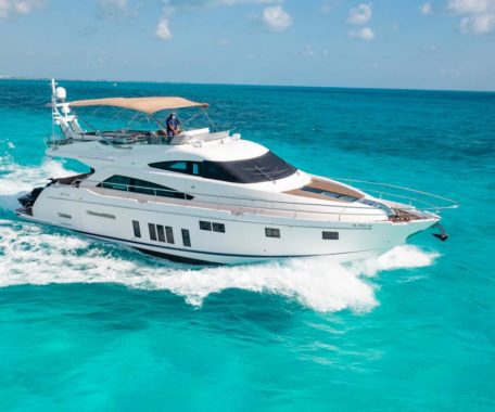 private yacht rentals cancun