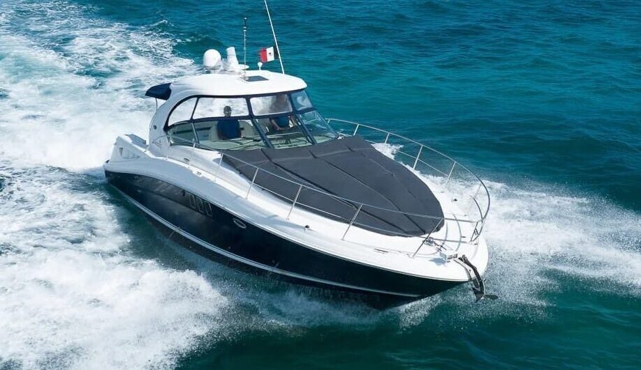 40Ft Sea Ray Sundancer  Cancun Riviera Charters Rentals 40Ft Ray