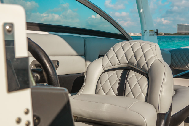 26-ft-four-winns-galleryimage2