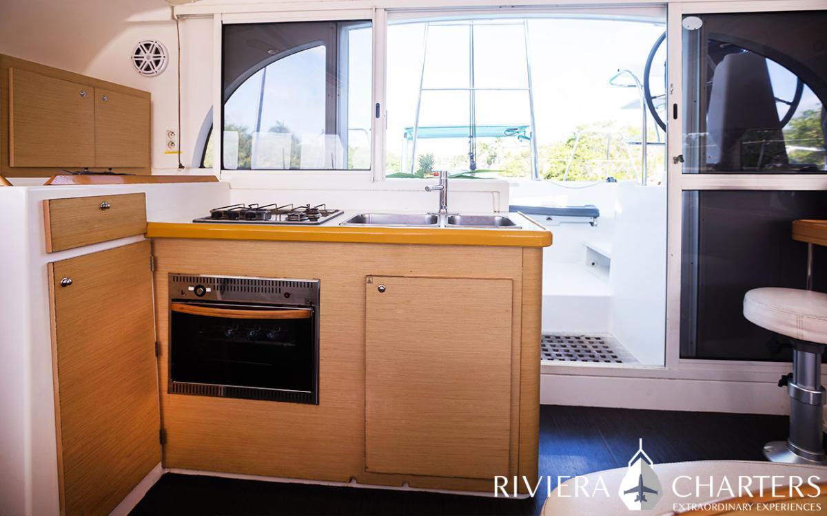 38_Ft_Lagoon_Catamran_rental_in_Tulum_and_Puerto_Aventuras_by_Riviera_Cahrters_13