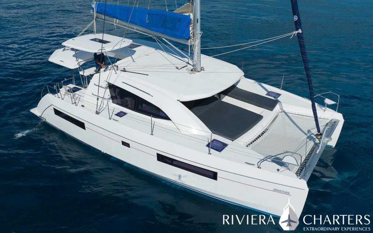 40-Ft-Leopard-Luxury-Catamaran-Tulum-and-Riviera-Maya-yacht-rental-and-bachelorette-party-by-Riviera-Charters-2