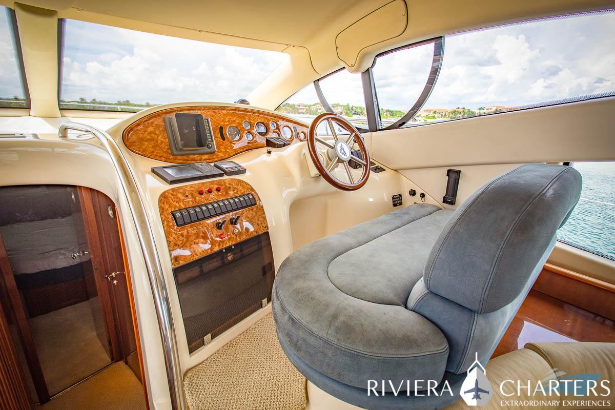 42-Ft-Azimut-Luxury-Yacht-Tulum-and-Riviera-Maya-yacht-rental-and-bachelorette-party-by-Riviera-Charters-9