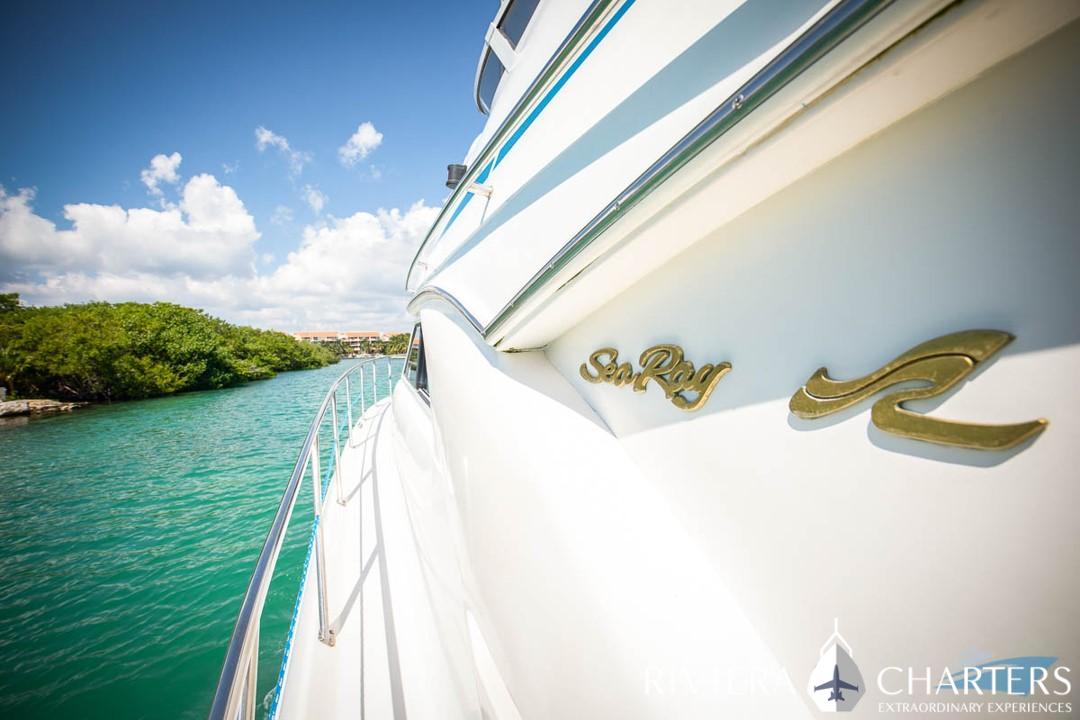 42 Ft Sea Ray 400 Sedan Yacht Mexico