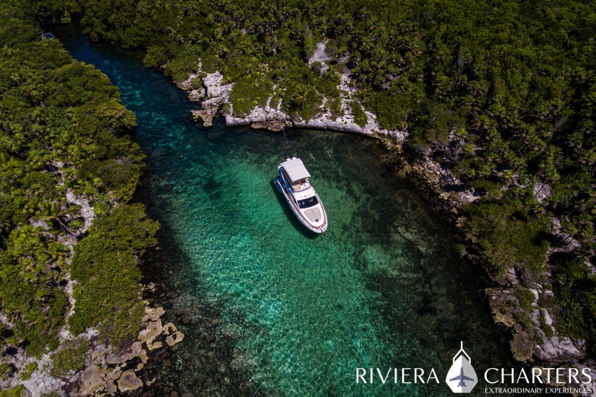 43-Ft-Azimut-Yacht-Tulum-and-Riviera-Maya-yacht-rental-and-bachelorette-party-by-Riviera-Charters-13