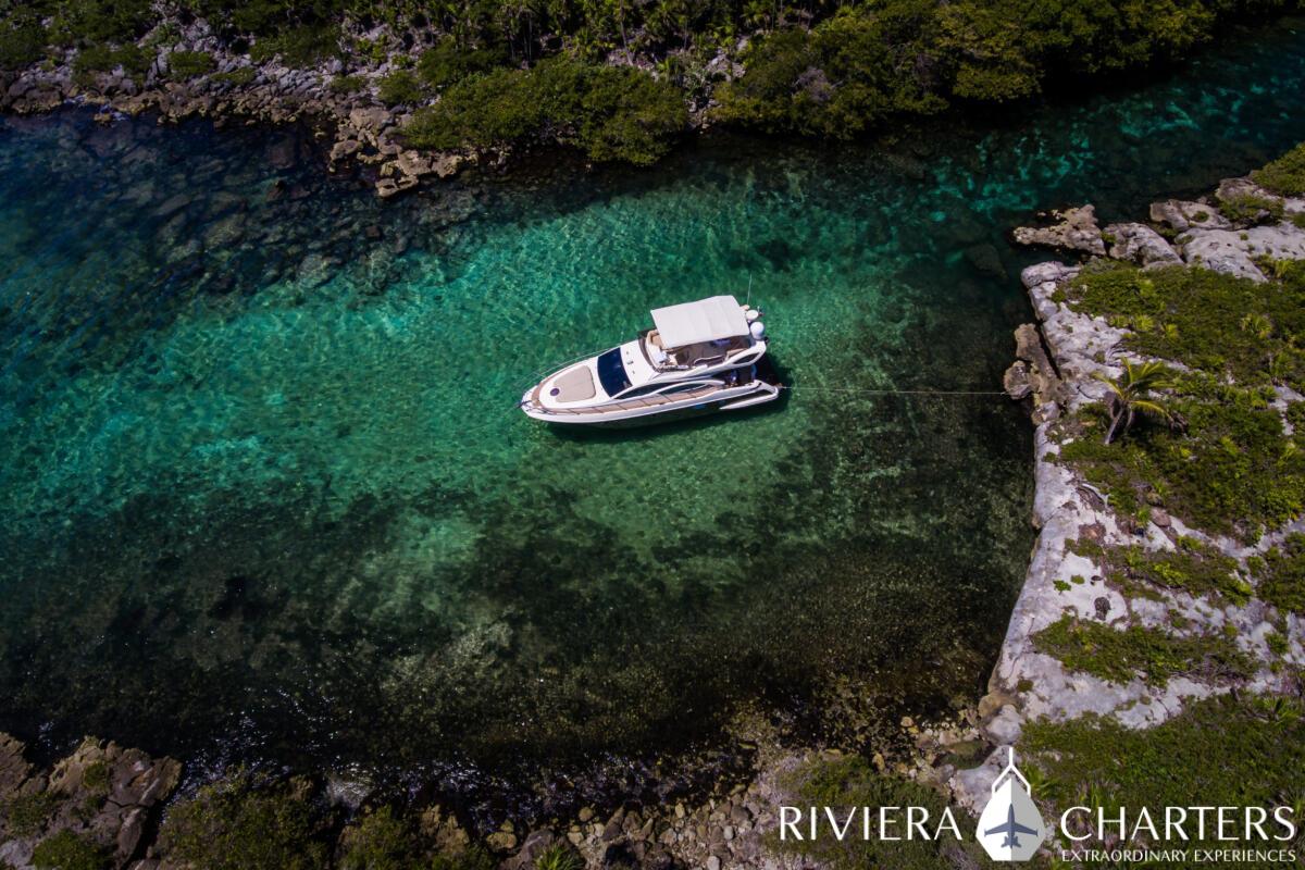 43-Ft-Azimut-Yacht-Tulum-and-Riviera-Maya-yacht-rental-and-bachelorette-party-by-Riviera-Charters-15