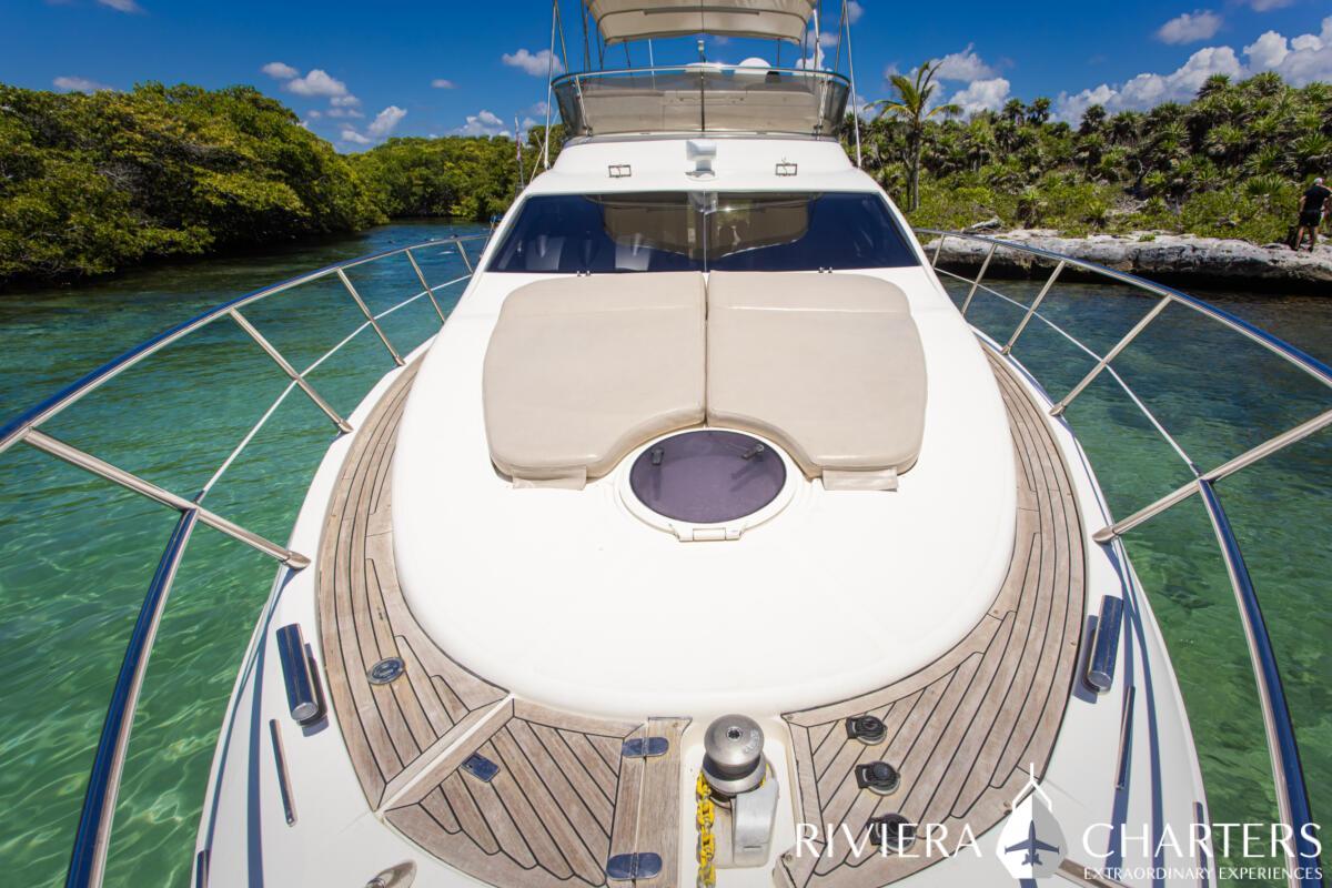 43-Ft-Azimut-Yacht-Tulum-and-Riviera-Maya-yacht-rental-and-bachelorette-party-by-Riviera-Charters-21