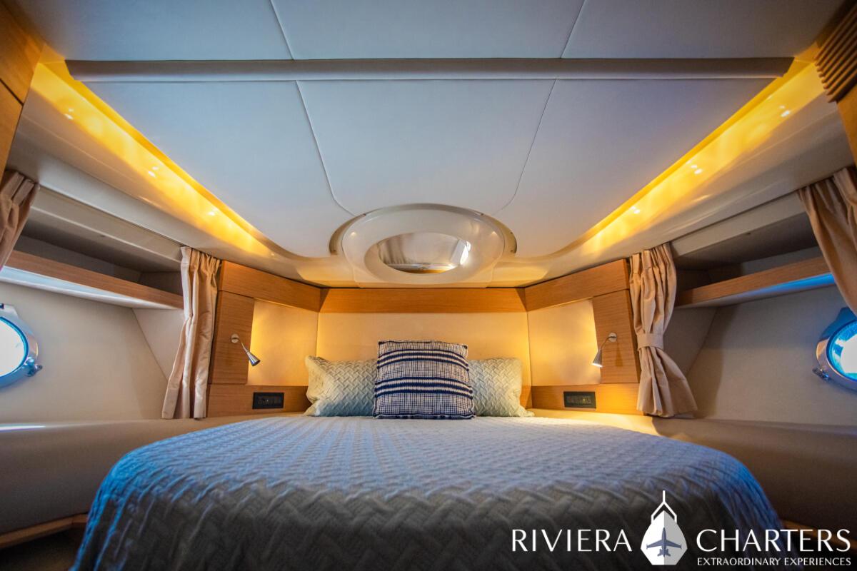 43-Ft-Azimut-Yacht-Tulum-and-Riviera-Maya-yacht-rental-and-bachelorette-party-by-Riviera-Charters-35