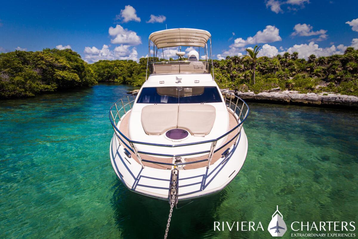 43-Ft-Azimut-Yacht-Tulum-and-Riviera-Maya-yacht-rental-and-bachelorette-party-by-Riviera-Charters-4 (1)