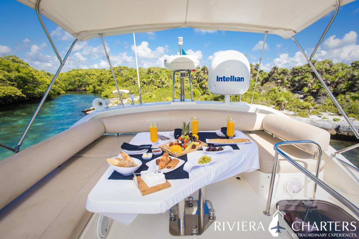 43-Ft-Azimut-Yacht-Tulum-and-Riviera-Maya-yacht-rental-and-bachelorette-party-by-Riviera-Charters-43