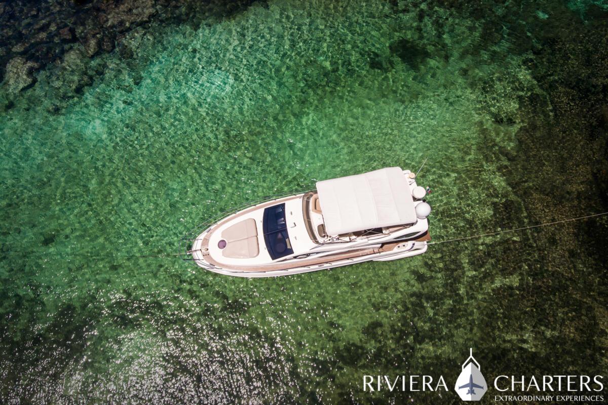 43-Ft-Azimut-Yacht-Tulum-and-Riviera-Maya-yacht-rental-and-bachelorette-party-by-Riviera-Charters-9