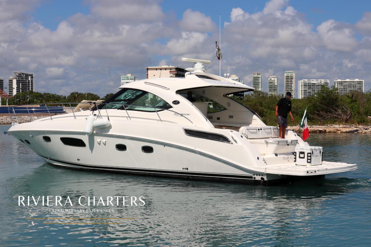 47_Ft_Sea_Ray_Sundancer_yacht_rental_in_Cancun_by_Riviera_Charters_17