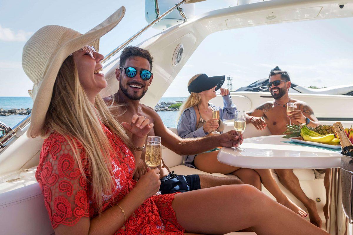 4_Hours_yacht_renal_in_Tulum_and_Puerto_Aventuras_by_Riviera_Charters_46