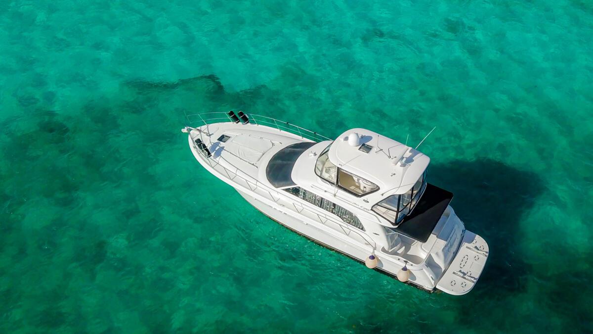 50-Ft-Sea-Ray-With-Flybridge-by-Riviera-Charters-29