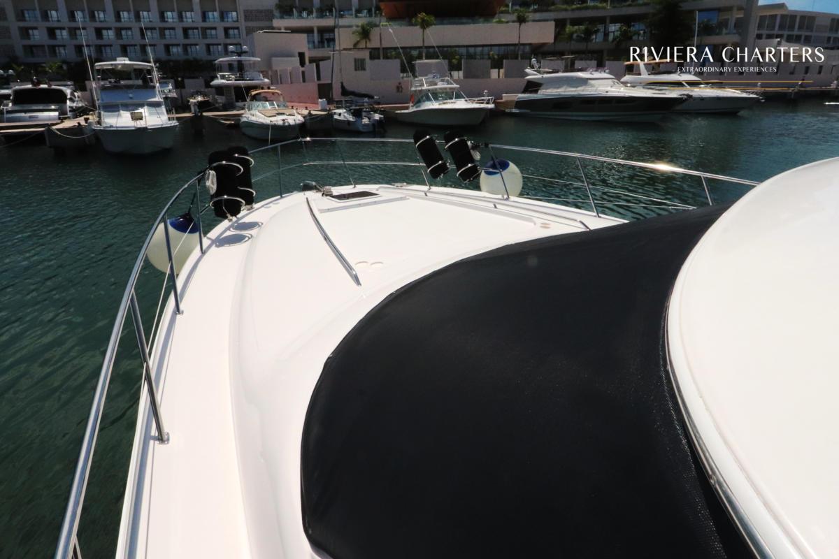 50-Ft-Sea-Ray-with-flybridge-yacht-rental-in-Cancun-and-Isla-Mujeres-by-Riviera-Charters-20