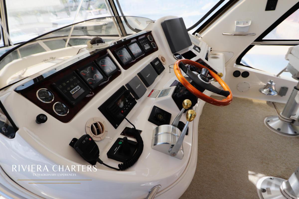 50-Ft-Sea-Ray-with-flybridge-yacht-rental-in-Cancun-and-Isla-Mujeres-by-Riviera-Charters-6