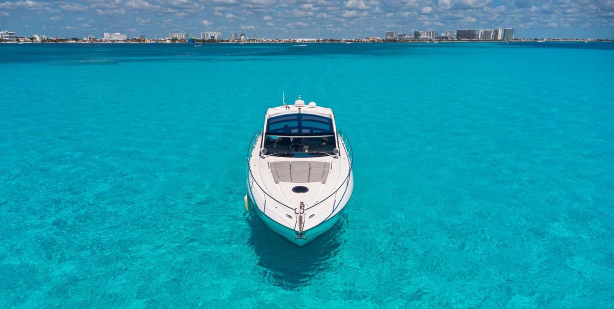 52-Ft-Sunseeker-San-Remo-Cancun-and-isla-Mujeres-yacht-rental-by-Riviera-Charters-01