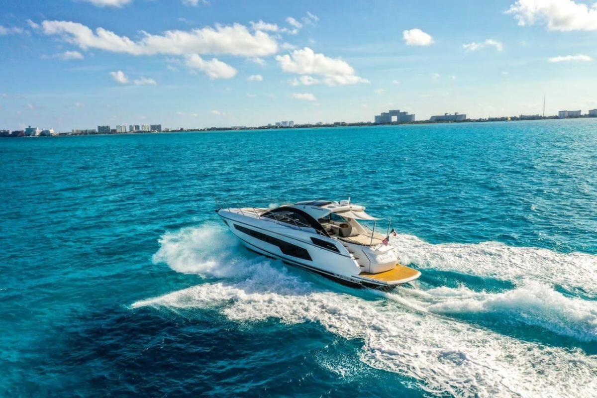 52-Ft-Sunseeker-San-Remo-yacht-rental-in-Cancun-and-Isla-Mujeres-by-Riviera-Charters-30