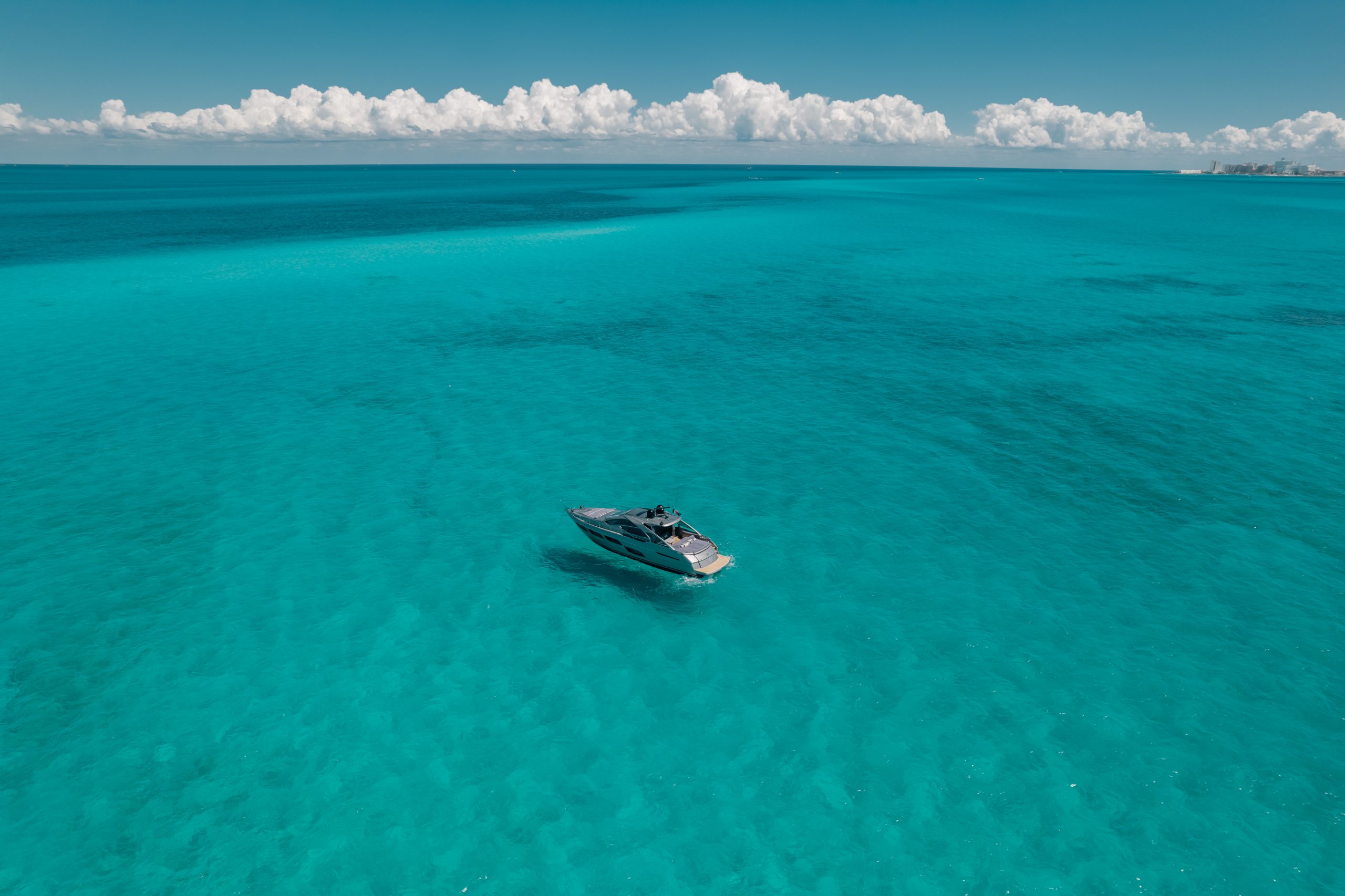 56 Ft Pershing yacht rental in Cancun by Riviera Charters (17)
