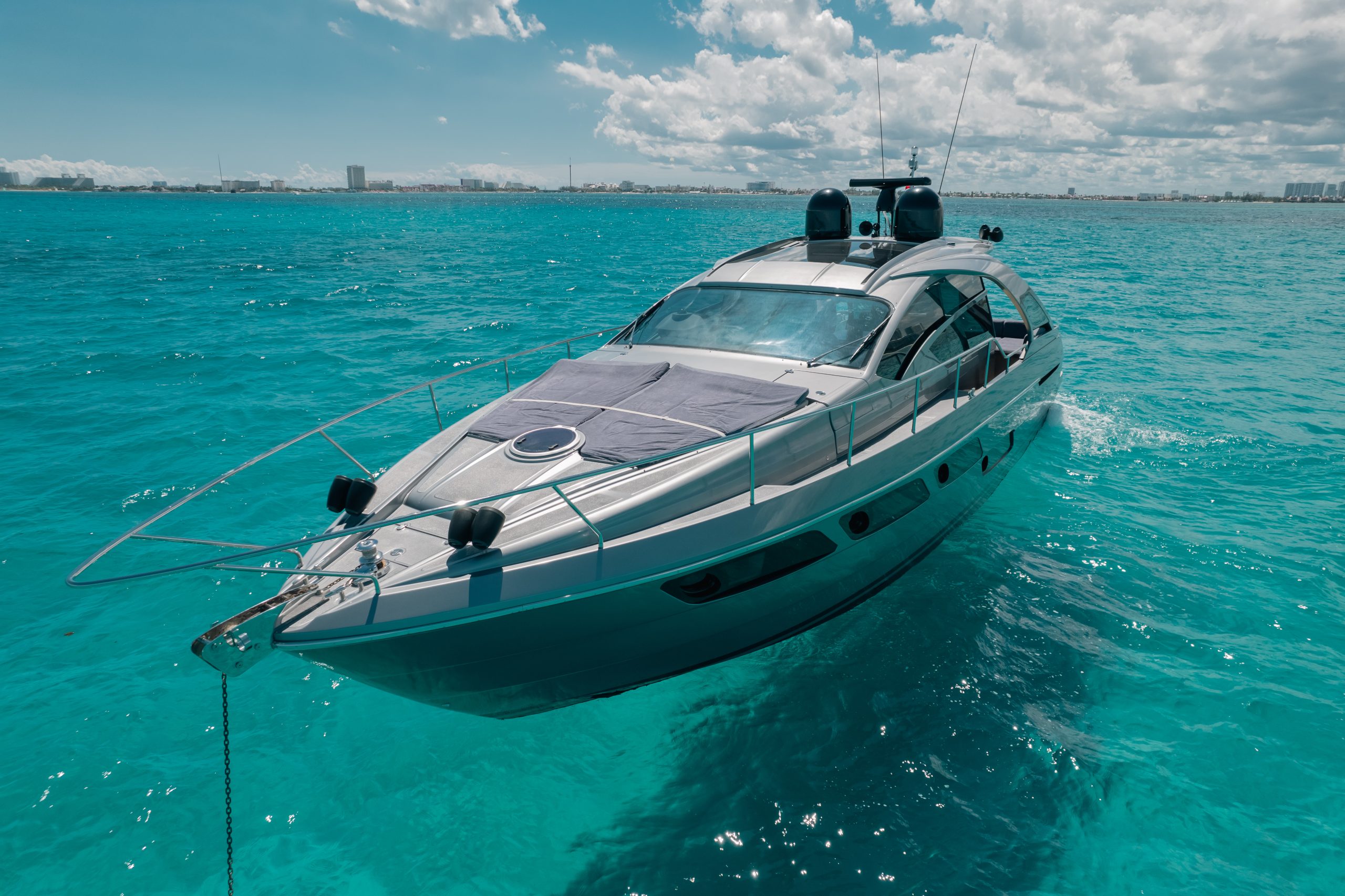 56 Ft Pershing yacht rental in Cancun by Riviera Charters (29)