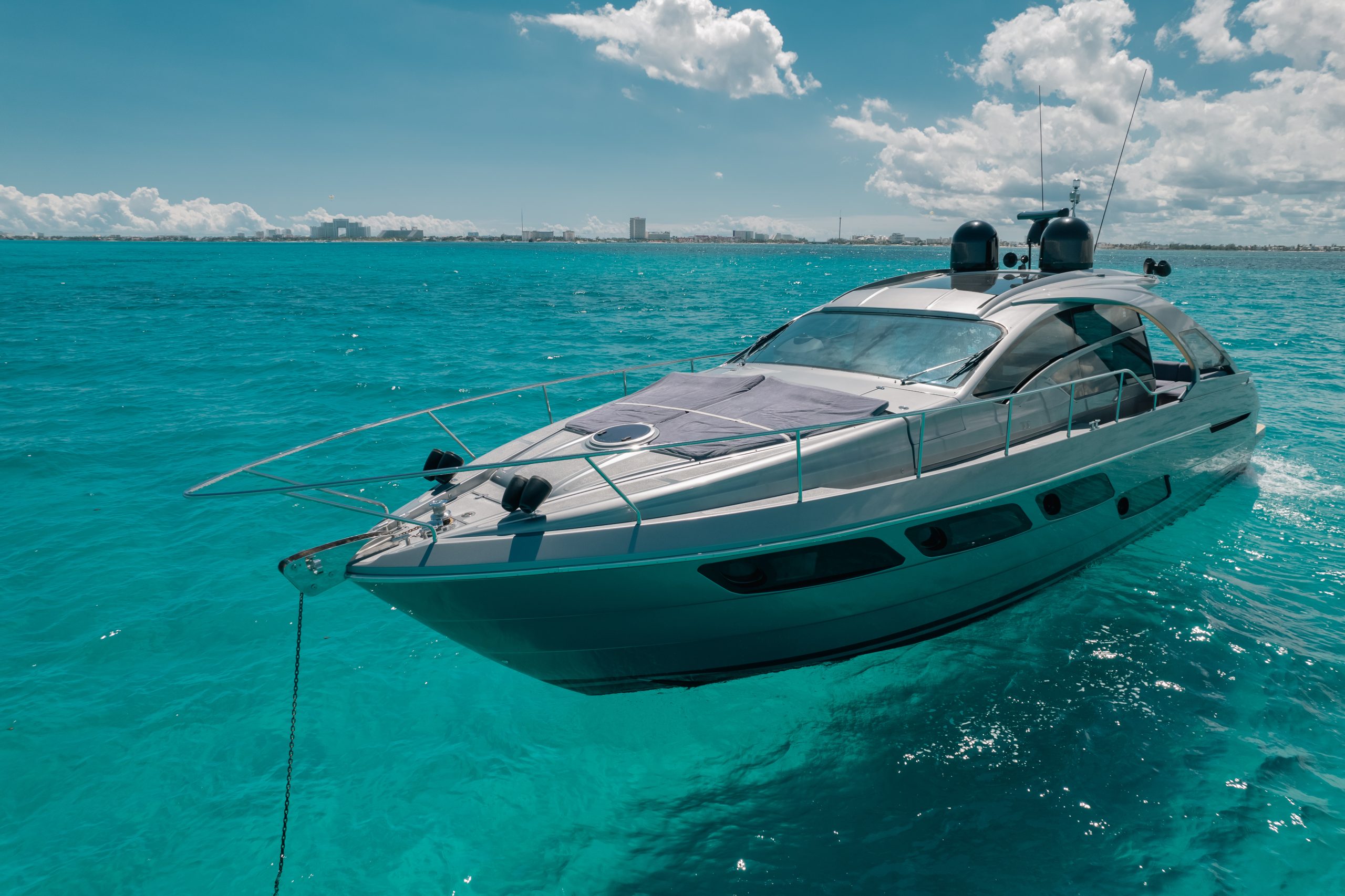 56 Ft Pershing yacht rental in Cancun by Riviera Charters (31)
