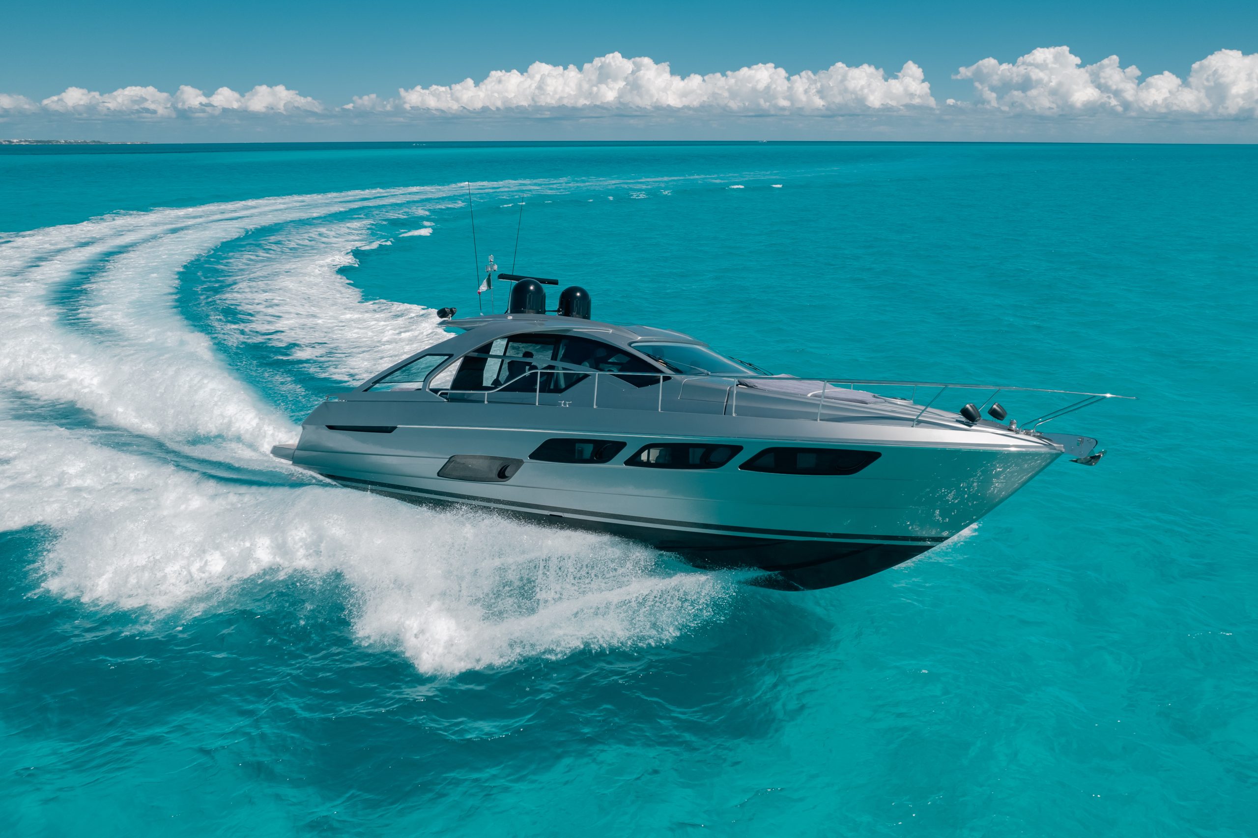 56 Ft Pershing yacht rental in Cancun by Riviera Charters (36)