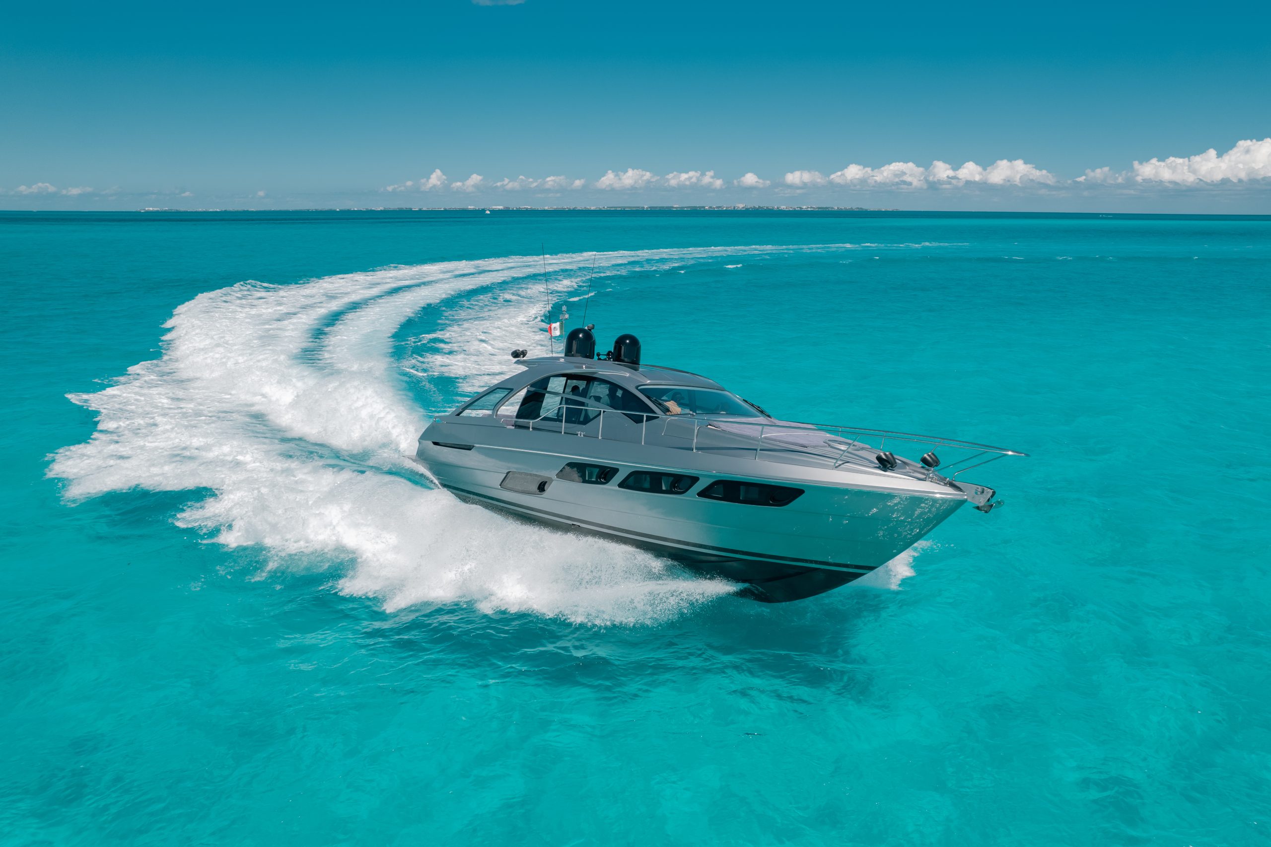 56 Ft Pershing yacht rental in Cancun by Riviera Charters (37)