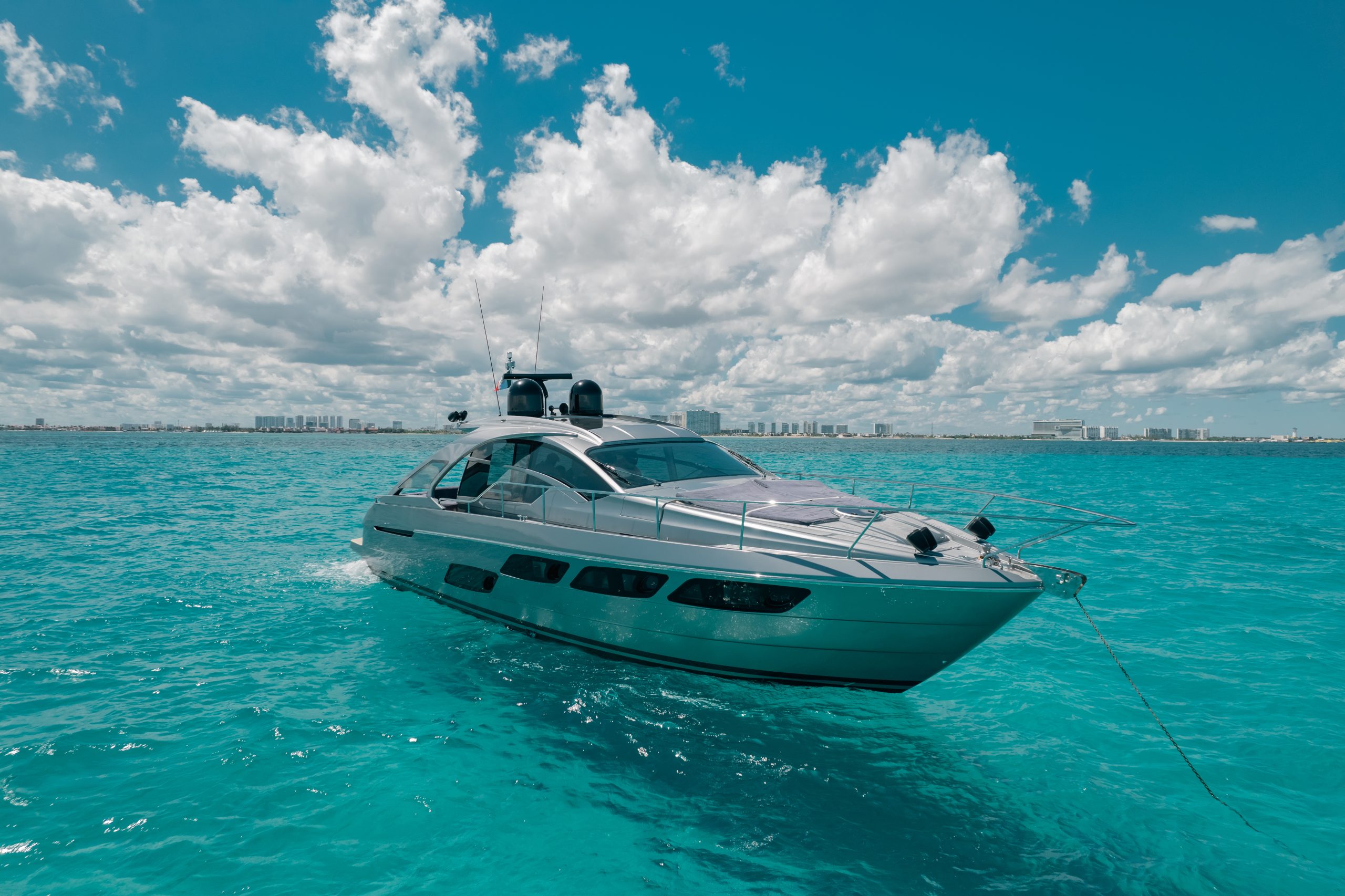 56 Ft Pershing yacht rental in Cancun by Riviera Charters (6)