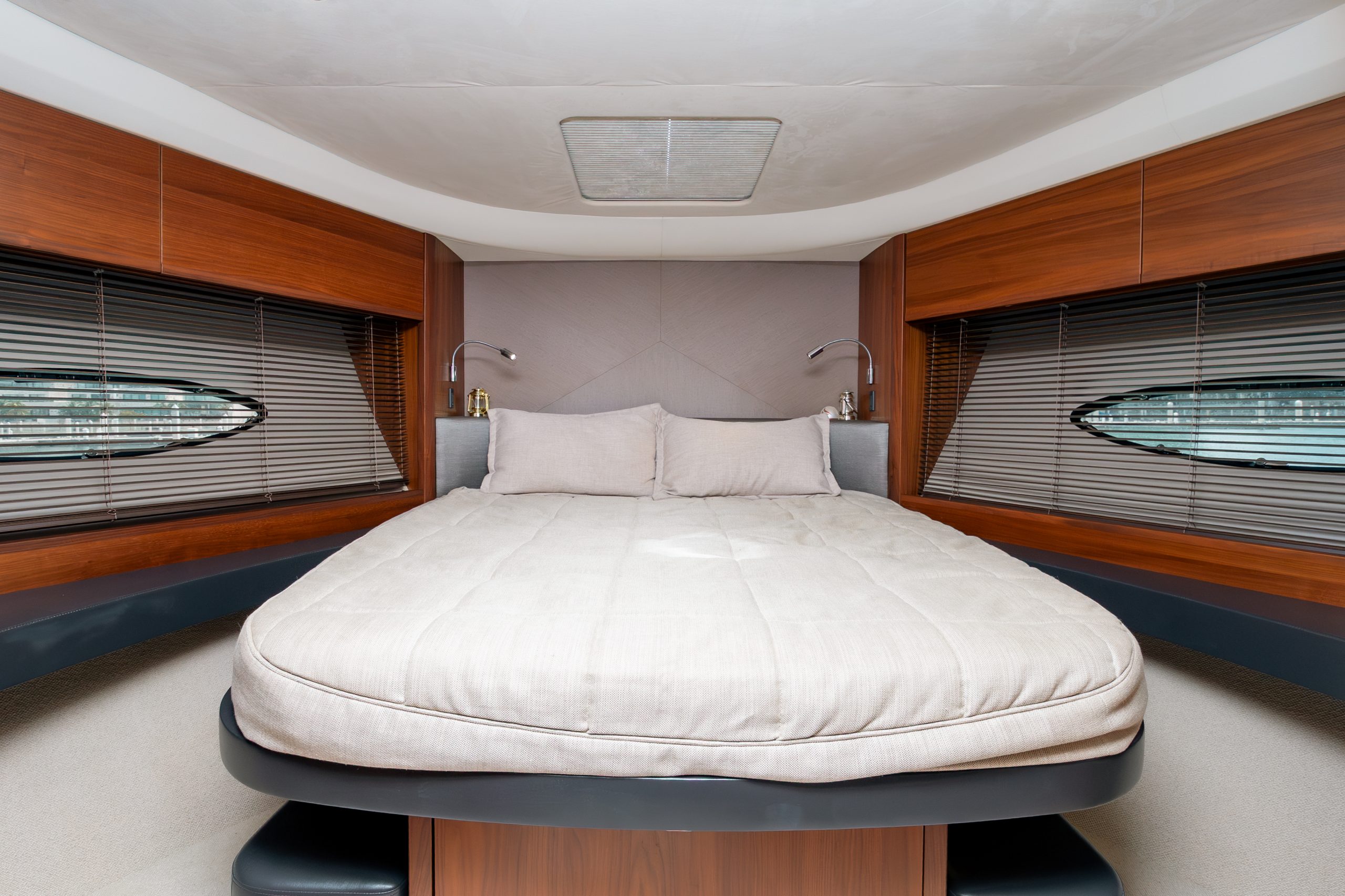 56 Ft Princess yacht rental in Cancun Riviera Charters (1)
