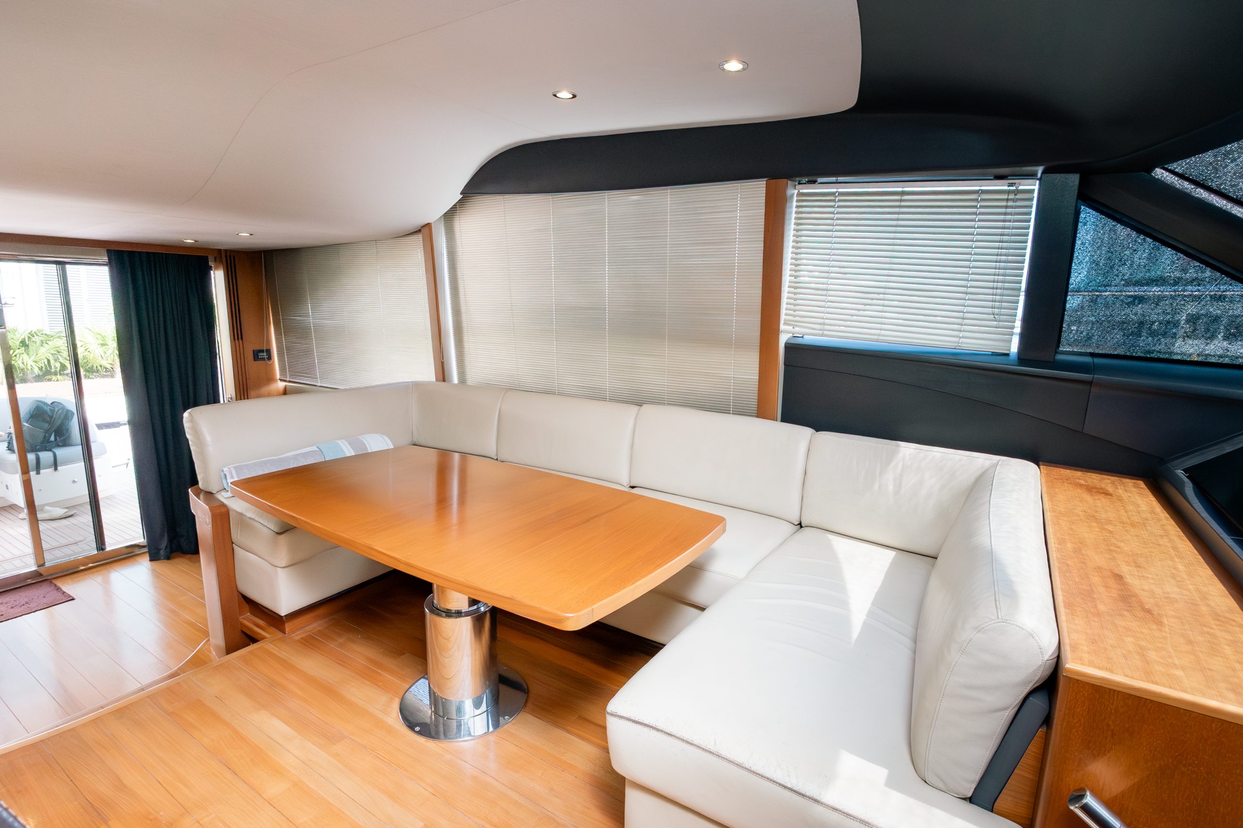 56 Ft Princess yacht rental in Cancun Riviera Charters (11)