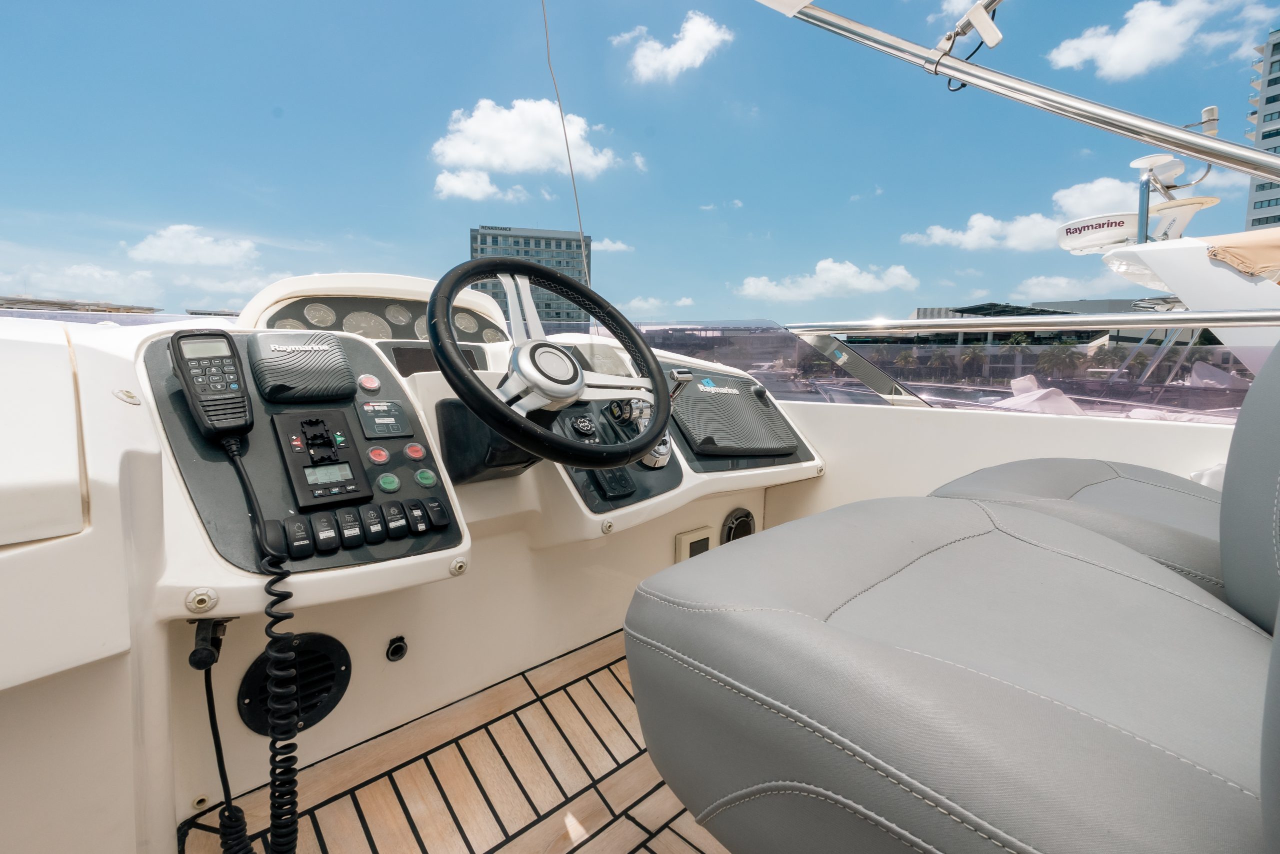56 Ft Princess yacht rental in Cancun Riviera Charters (37)