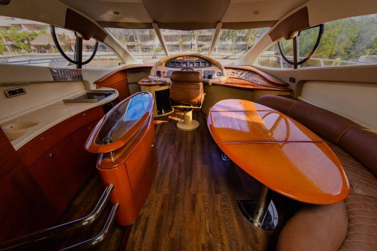 58-Ft-Azimut-yacht-rental-in-Puerto-Aventuras-and-Tulum-by-Riviera-Charters-16
