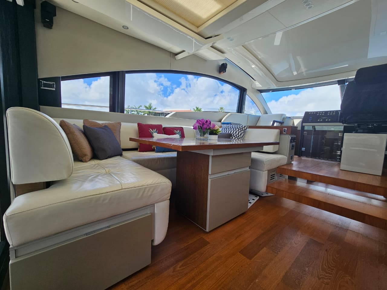 58 Ft Failine Trada Cancun Luxury Charter (3)