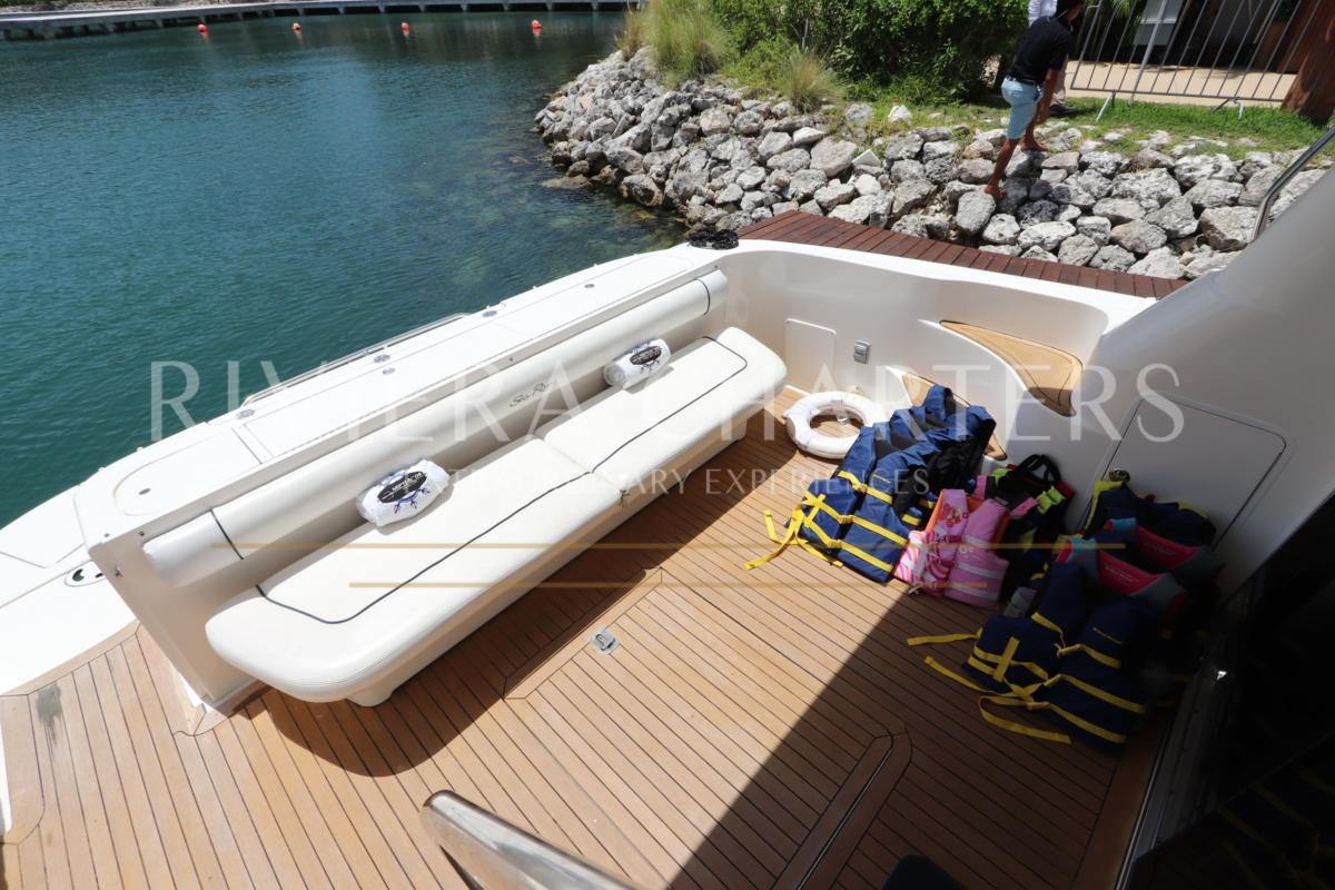 58-Ft-Sea-Ray-with-flybridge-yacht-rental-in-Cancun-and-Isla-Mujeres-by-Riviera-Charters-0012
