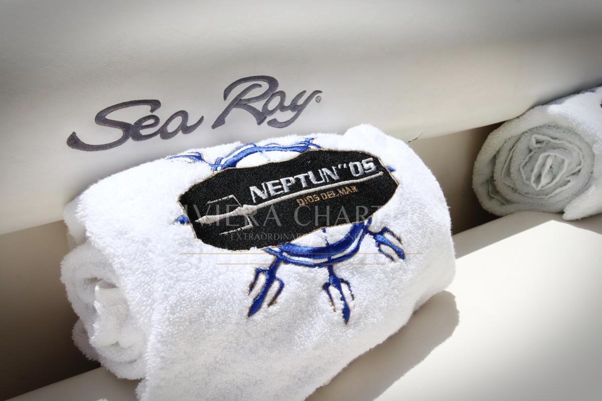 58-Ft-Sea-Ray-with-flybridge-yacht-rental-in-Cancun-and-Isla-Mujeres-by-Riviera-Charters-25