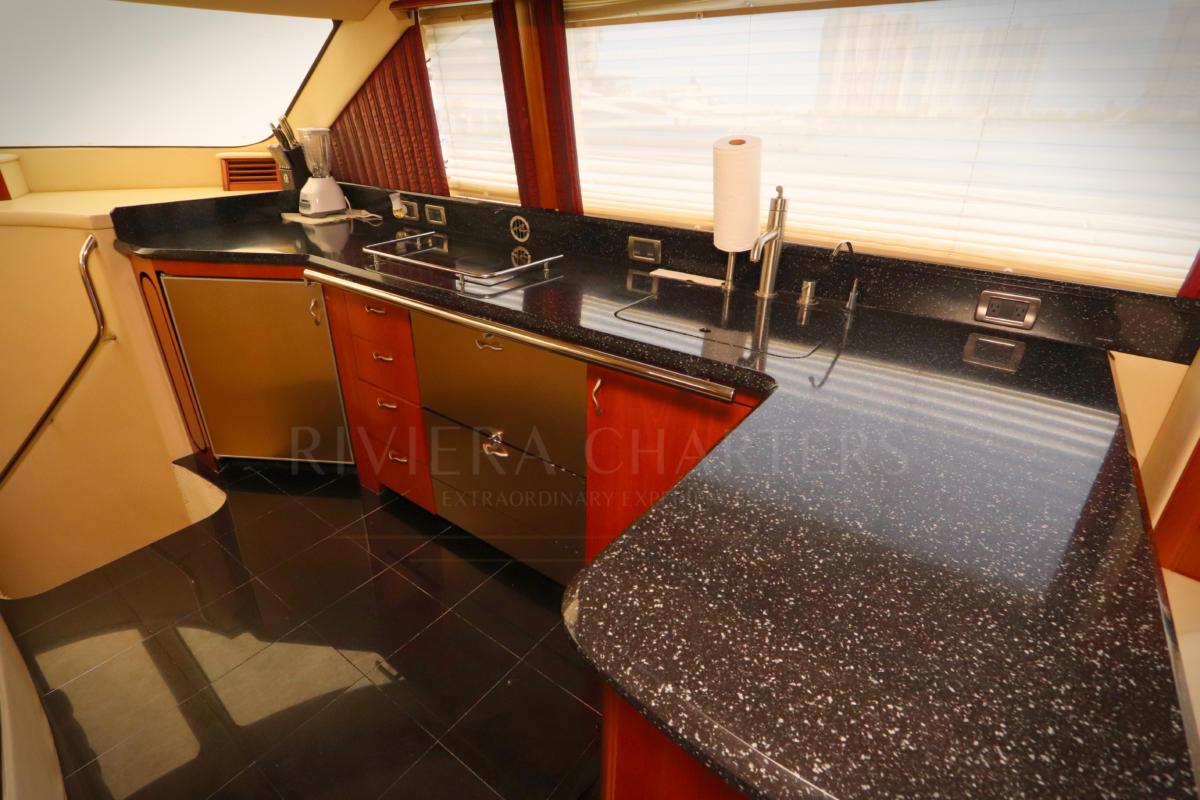 58-Ft-Sea-Ray-with-flybridge-yacht-rental-in-Cancun-and-Isla-Mujeres-by-Riviera-Charters-56