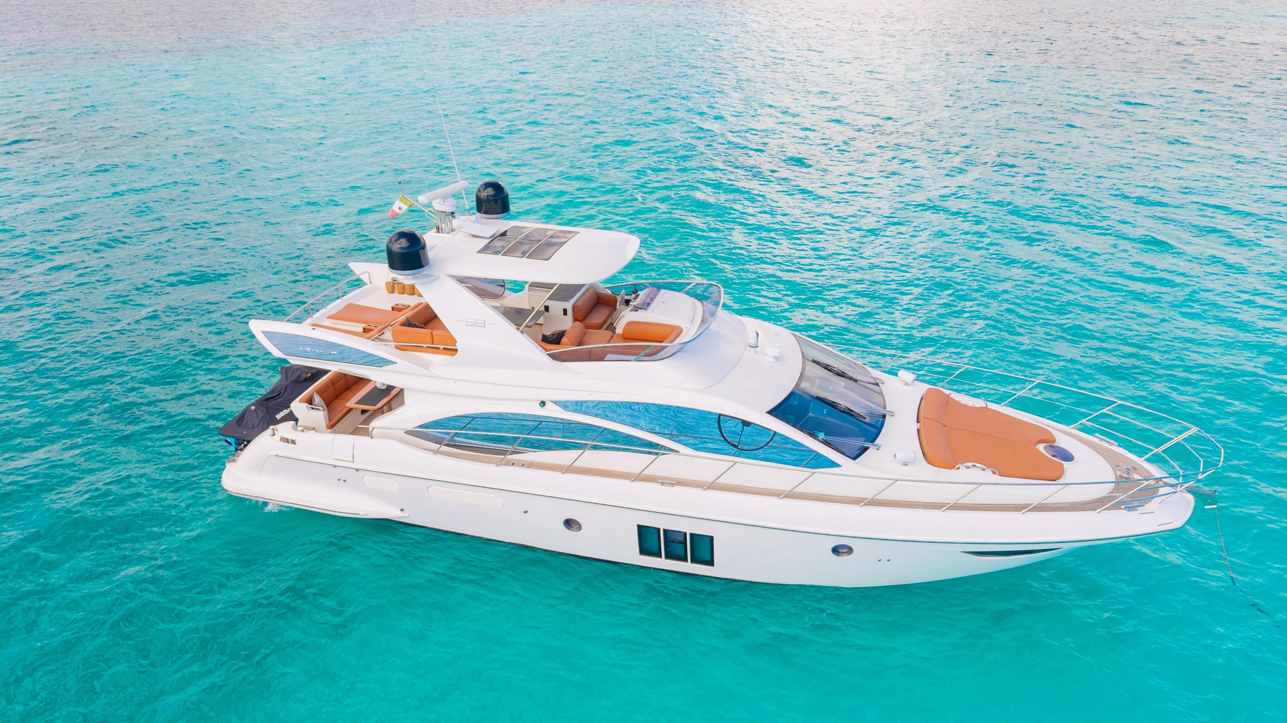 58-ft-azimut-flybridge-yacht-rental-cancun.jpg4