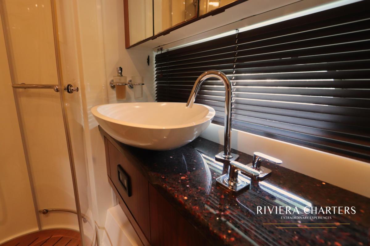 64-Ft-Sunseeker-Manhattan-with-flybridge-in-Cancun-and-Isla-Mujeres-by-Riviera-Charters-21