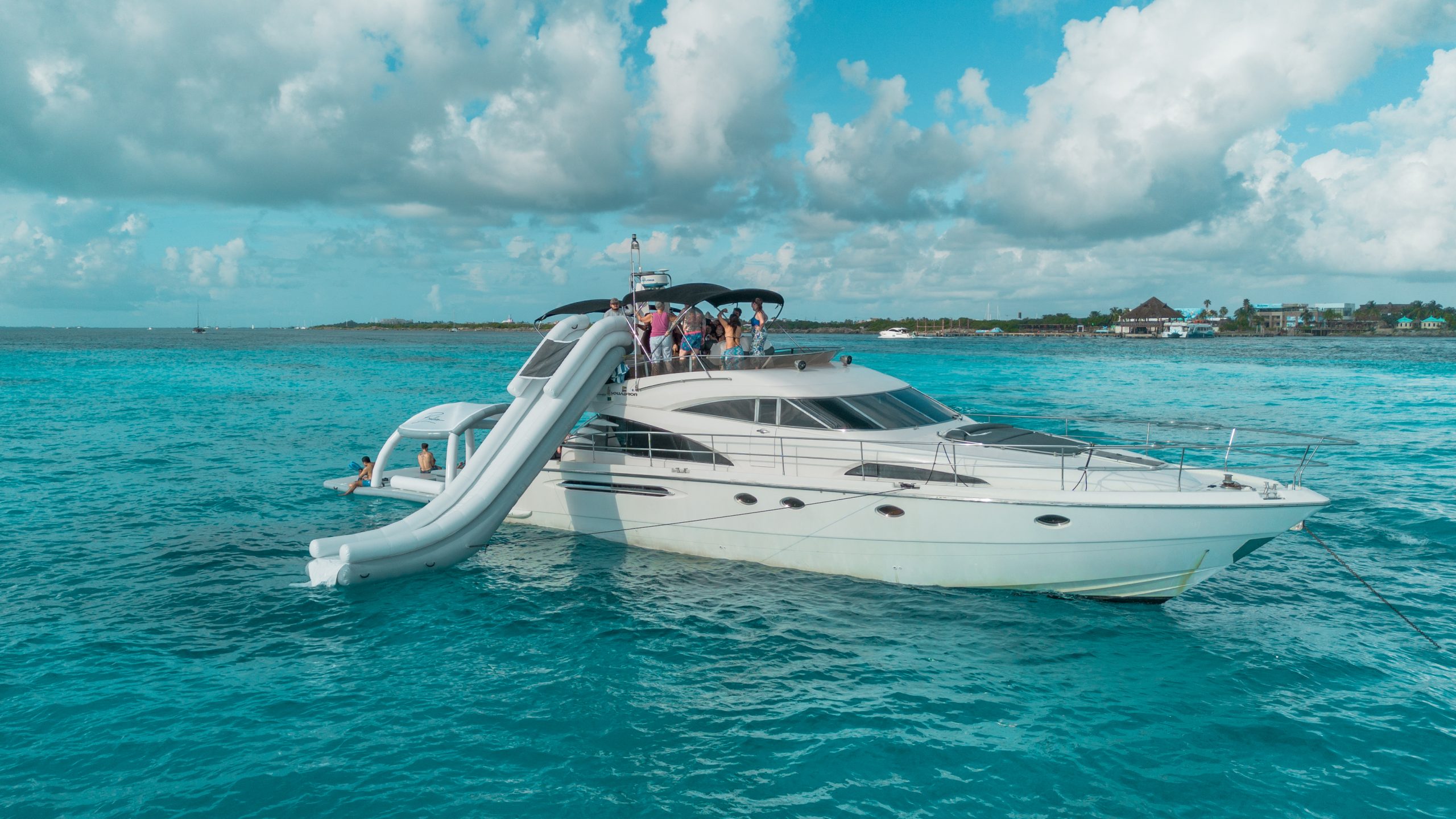 65 Ft Fairline Squadron Inflatable toyrs yacht rental in Cancun by Riviera Charters 10