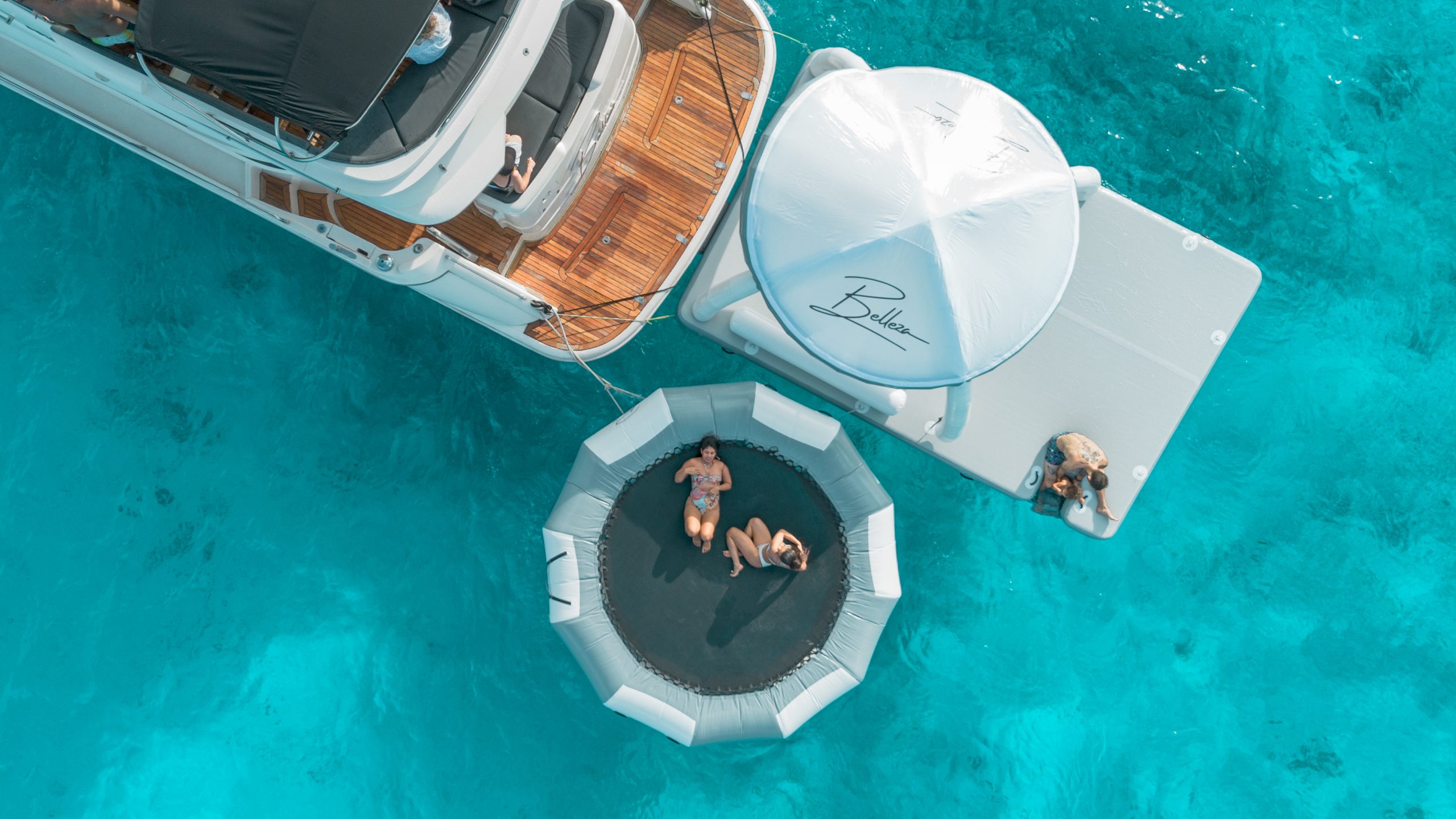 65 Ft Fairline Squadron Inflatable toyrs yacht rental in Cancun by Riviera Charters 9
