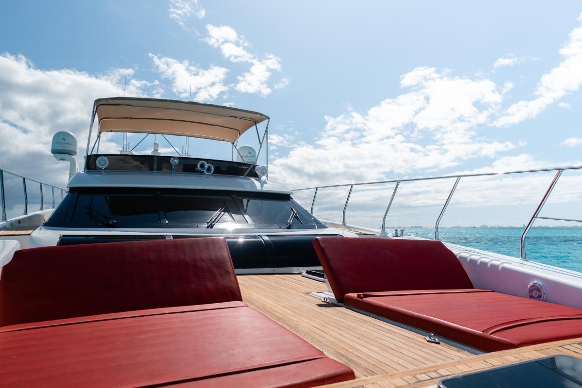 79-Dyna-Craft-yacht-rental-in-Cancun-and-Isla-Mujeres-by-Riviera-Charters-43
