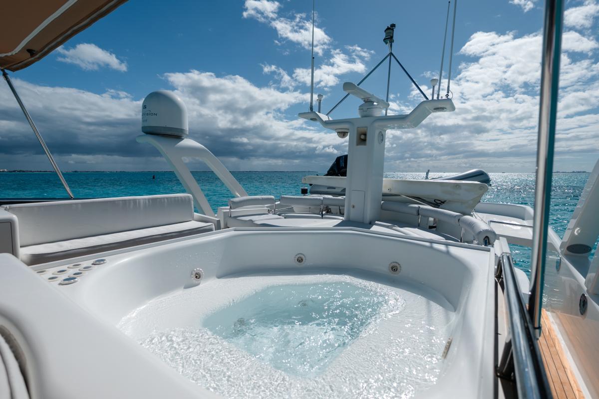 79-Dyna-Craft-yacht-rental-in-Cancun-and-Isla-Mujeres-by-Riviera-Charters-53