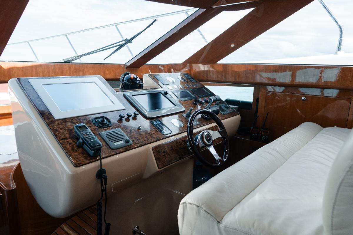 79-Dyna-Craft-yacht-rental-in-Cancun-and-Isla-Mujeres-by-Riviera-Charters-66