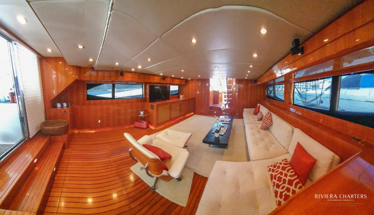 79_Ft_Dyna_Craf_yacht_rental_in_Cancun_by_Riviera_Charters_11