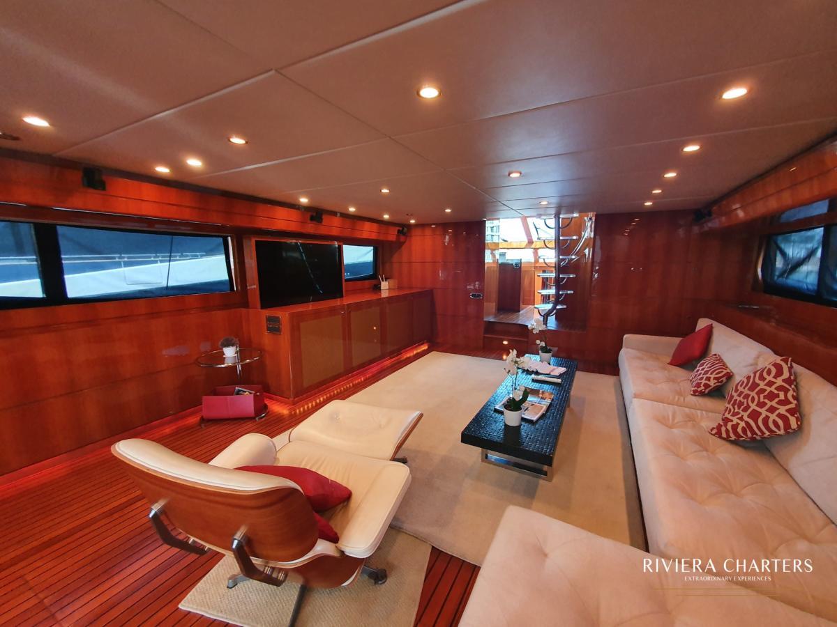 79_Ft_Dyna_Craf_yacht_rental_in_Cancun_by_Riviera_Charters_12