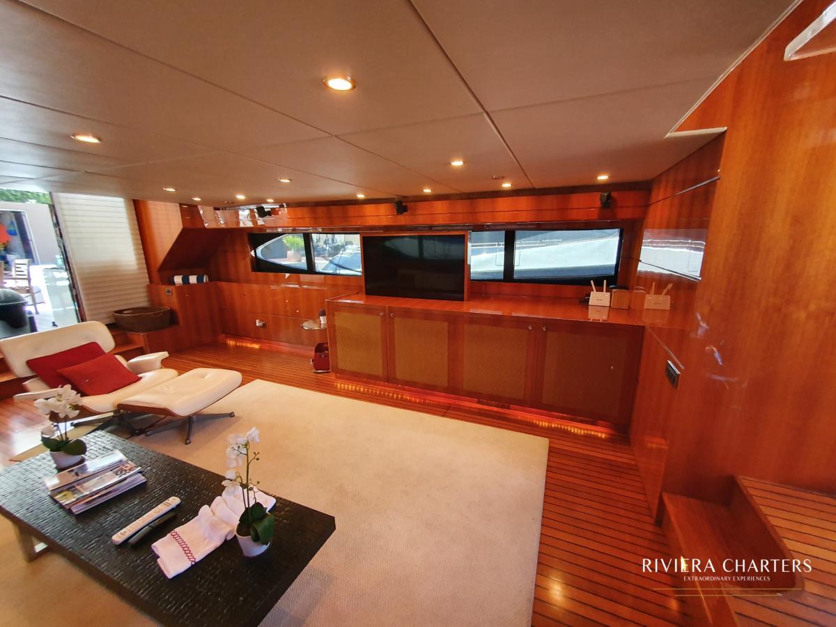 79_Ft_Dyna_Craf_yacht_rental_in_Cancun_by_Riviera_Charters_13