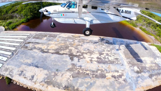 Airplane Transportation Image 5