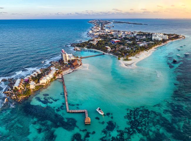 Isla-Muejres-Helicopter-tour-1-650x480