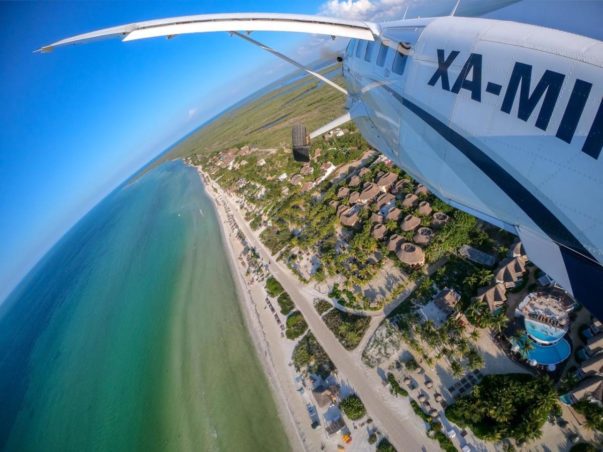 Kodiak_100_Airplane_charters_and_tours_in_Cancun_By_Riviera_Charters_3