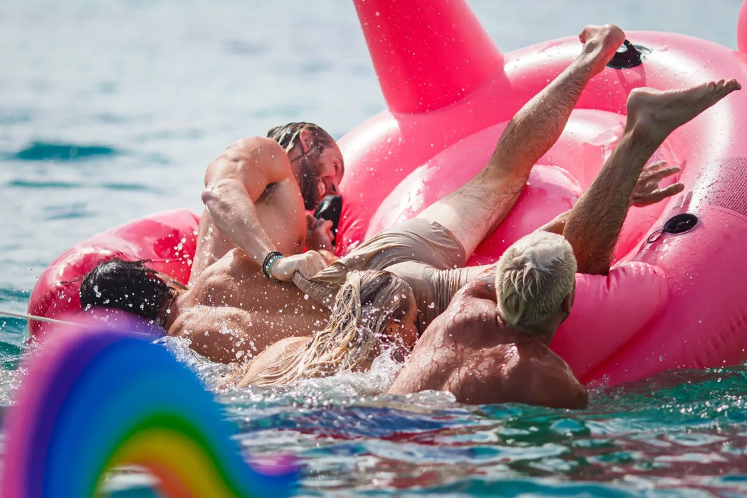 Tulum-private-yacht-and-catamaran-rental-by-Riviera-Charters-08